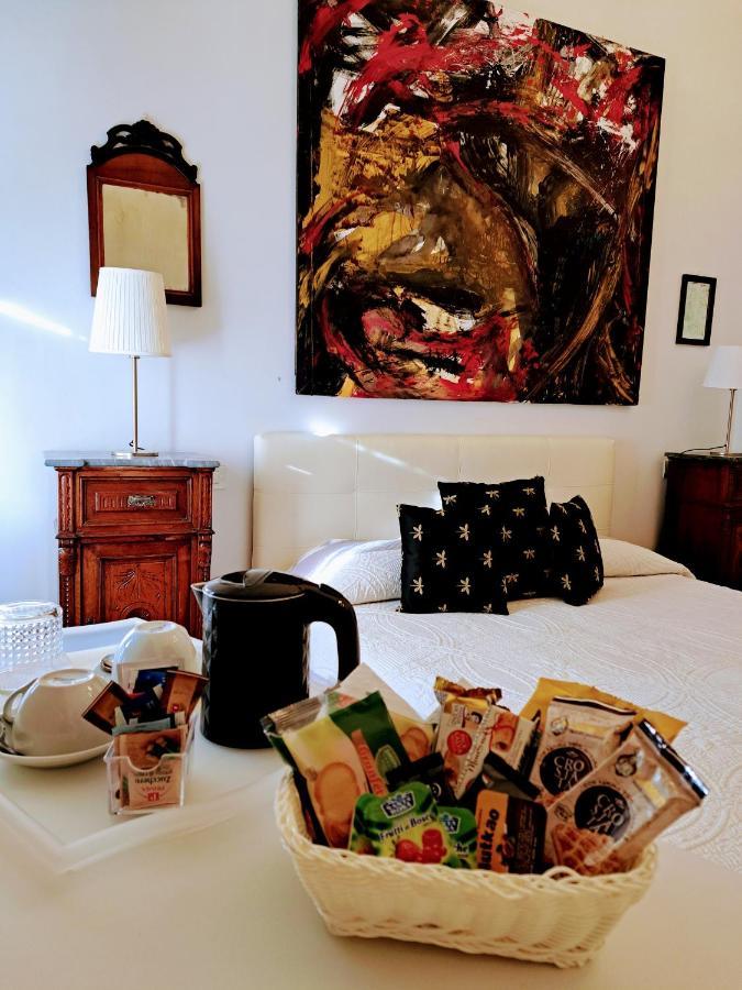 Dora Aurea Hotel Леванто Екстериор снимка