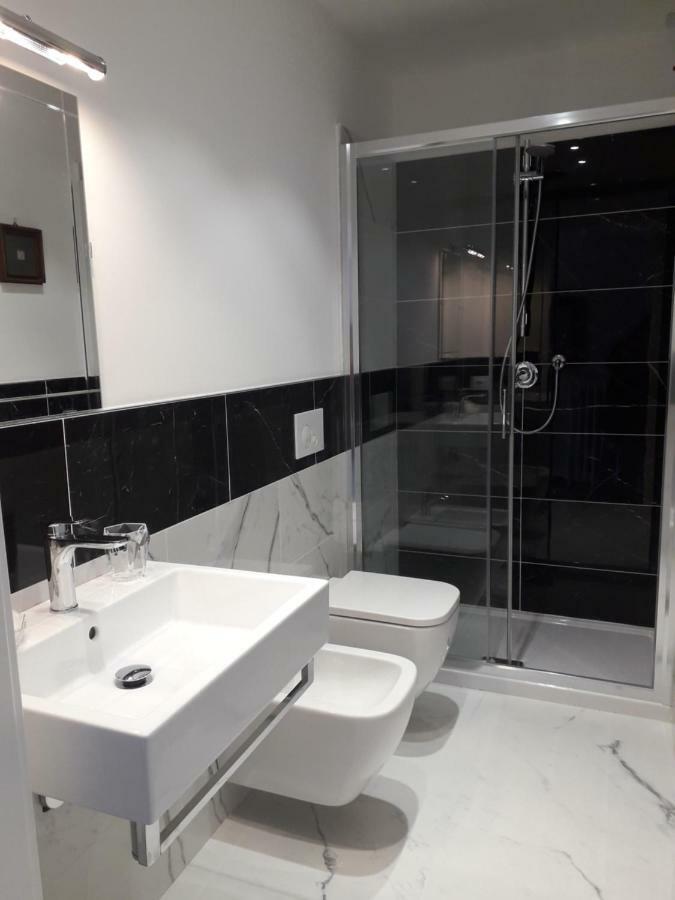 Dora Aurea Hotel Леванто Екстериор снимка